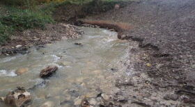 Dérasement du seuil de l'ancien moulin de la Poterie