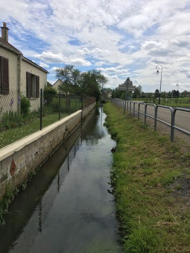 Renaturation du ru de Servais sur la commune de Servais